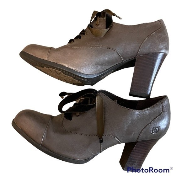 Born Brown Lace Up Heels Size 9 - Picture 3 of 6